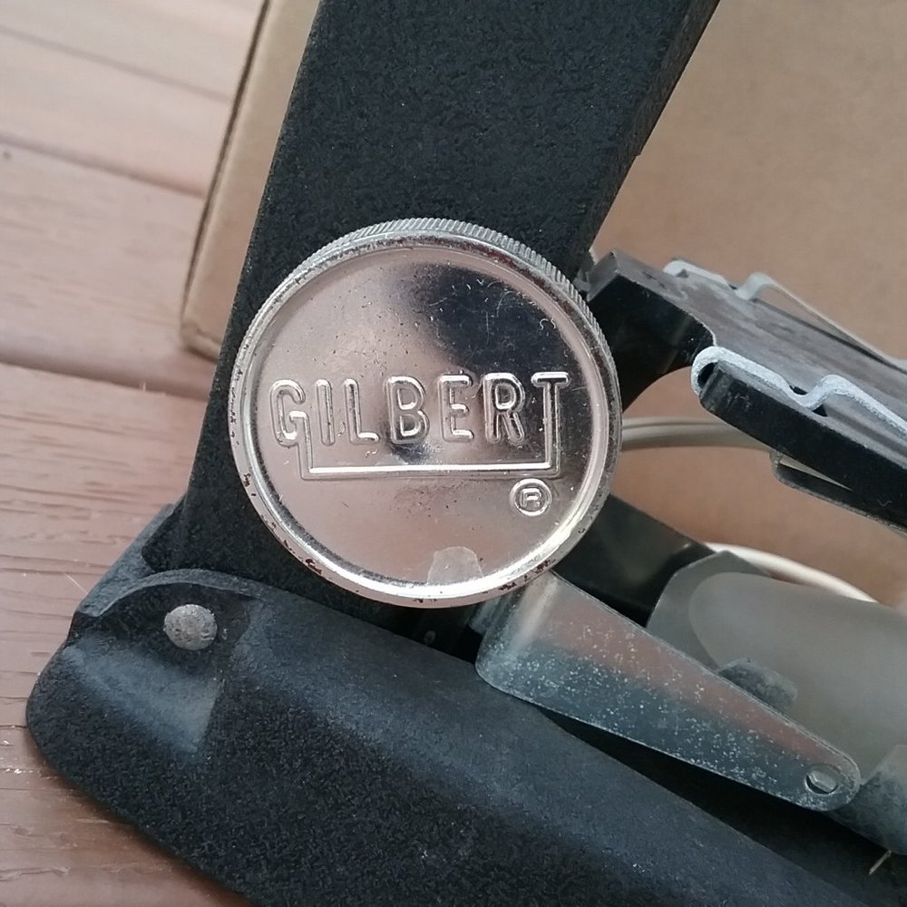 Gilbert microscope - Picture 4 of 9